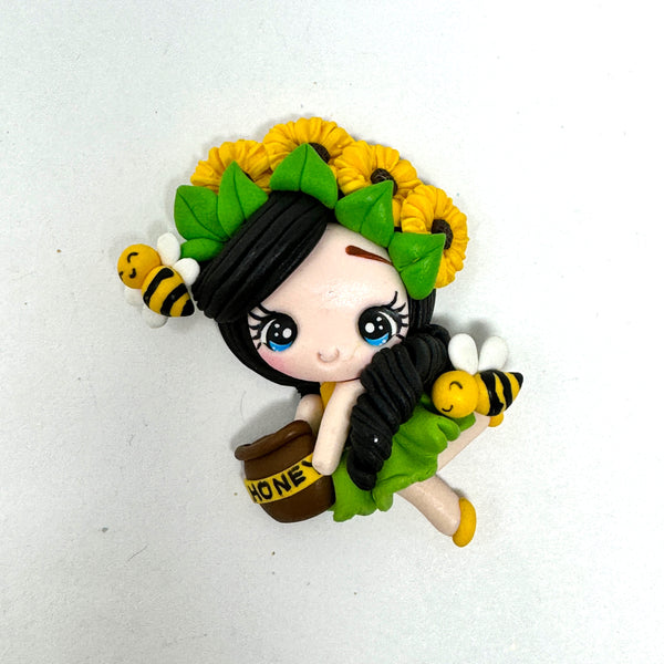 Garden Clay - Bee girl
